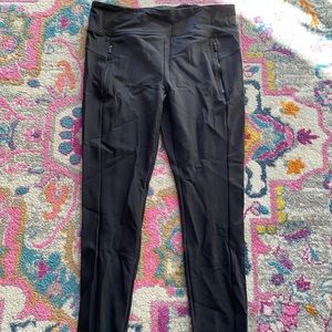 Athleta Large Black Leggings with Pockets